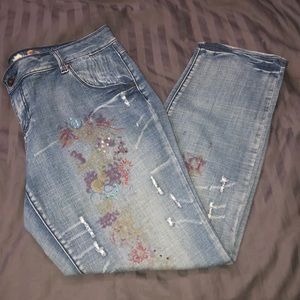 Avenue Jeans Art 2 Wear